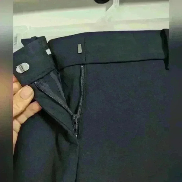 ANN TAYLOR |  The Straight Bi-Stretch Mid Rise Navy Blue Pants - Picture 5 of 5